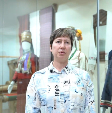 Видеосюжет из цикла «Берёзы красивы листьями, девушки – платьями»