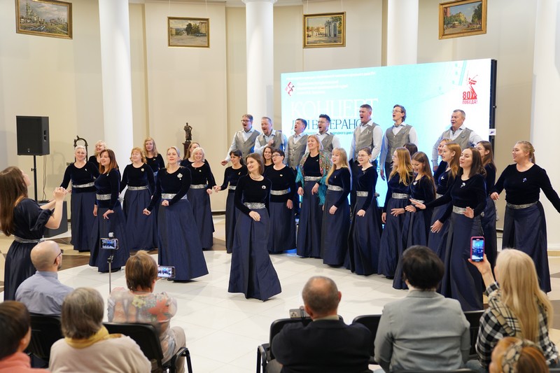 Концерты первых дней в МРОКМ