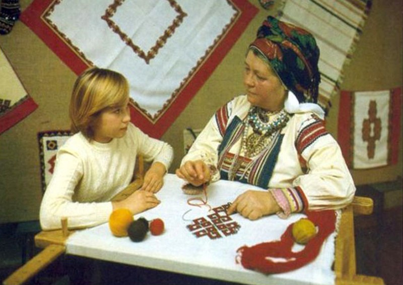 Учитель и ученики: к 105-летию со дня рождения  Т. И. Панкратовой-Лушкиной