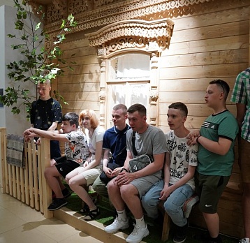 В гости к предкам.
