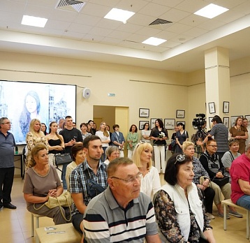 В Мордовском краеведческом музее открылась персональная выставка Галины Яковлевны Макушиной. 