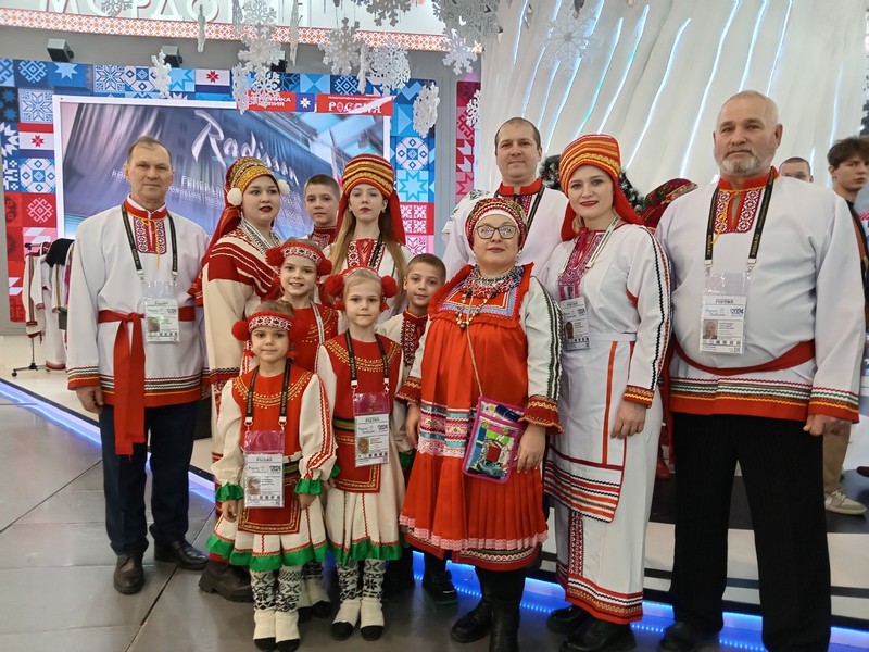 Всероссийский семейный форум «Родные – любимые»